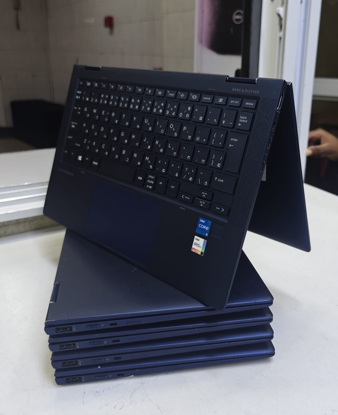 HP Elite Dragonfly x360 – Intel Core i5 8GB RAM 256GB SSD Touchscreen Laptop